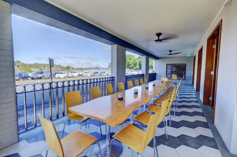 Lakes And Ocean Hotel 2