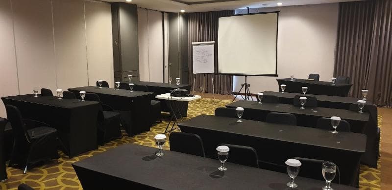 Rivoli Hotel Jakarta main