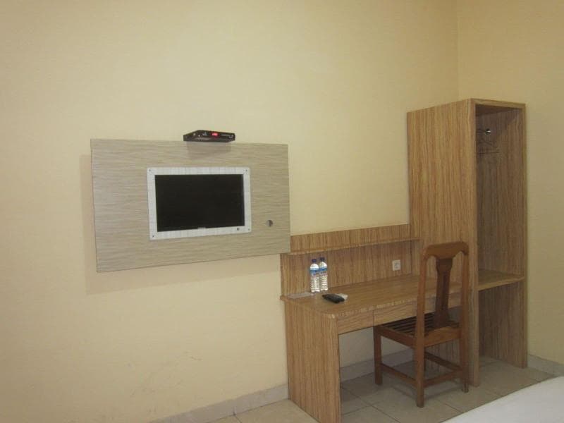 Transit Hotel main