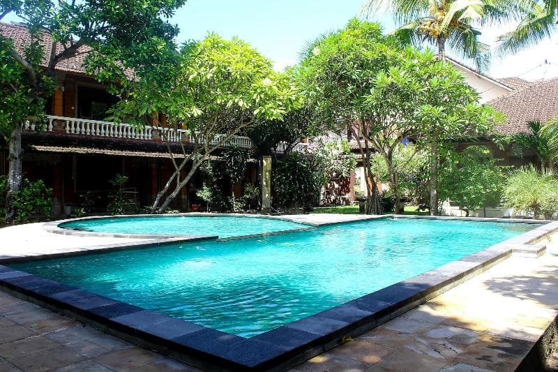 Budhi Beach Inn 5
