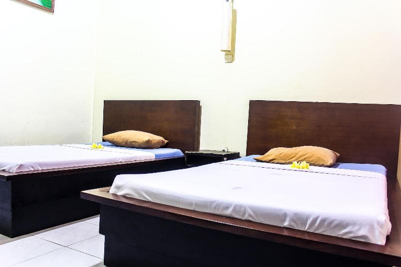 Budhi Beach Inn photo 1