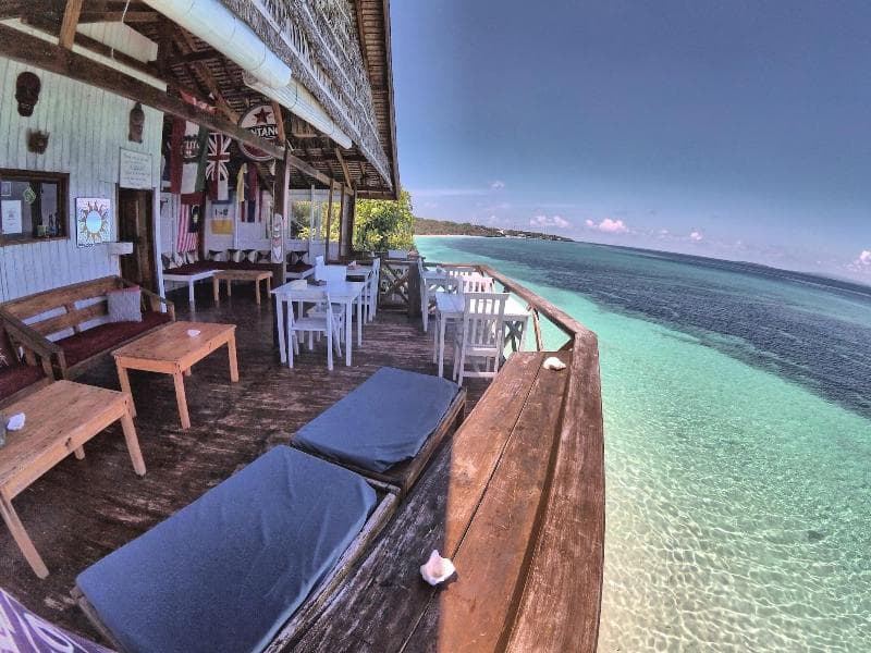 Cosmos Bungalows 4
