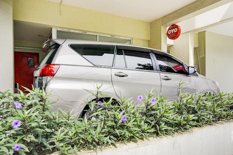 Oyo 90230 Skyland Bogor Valley 3
