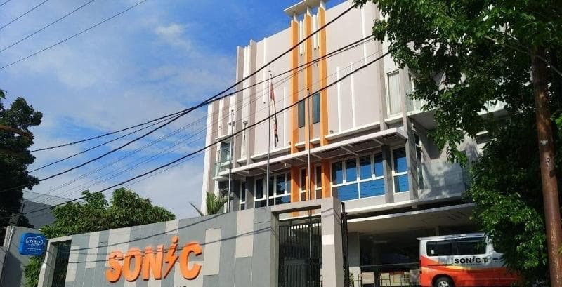 Hotel Sonic Airport Semarang 4