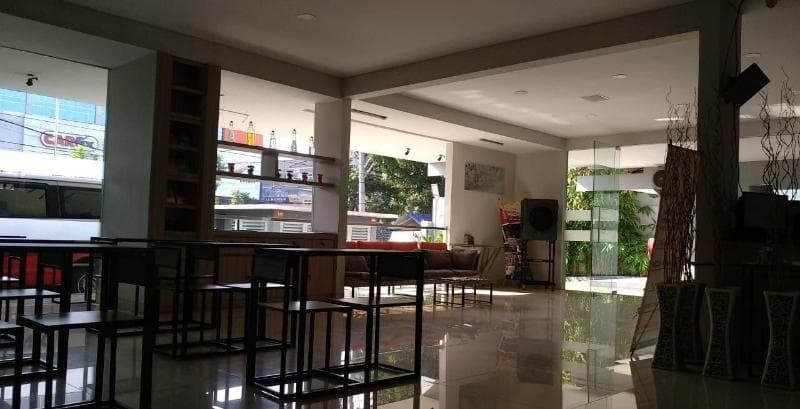 Hotel Sonic Airport Semarang main