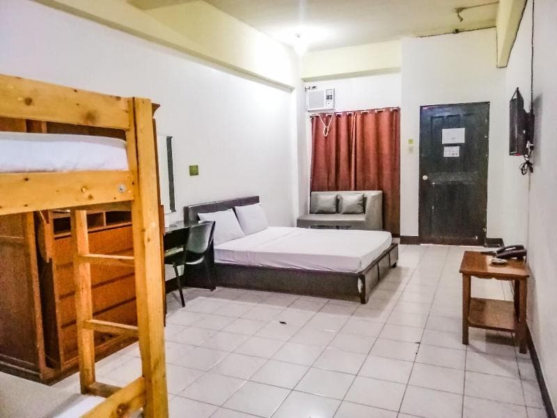 Oyo 901 Ranchotel Tunasan main