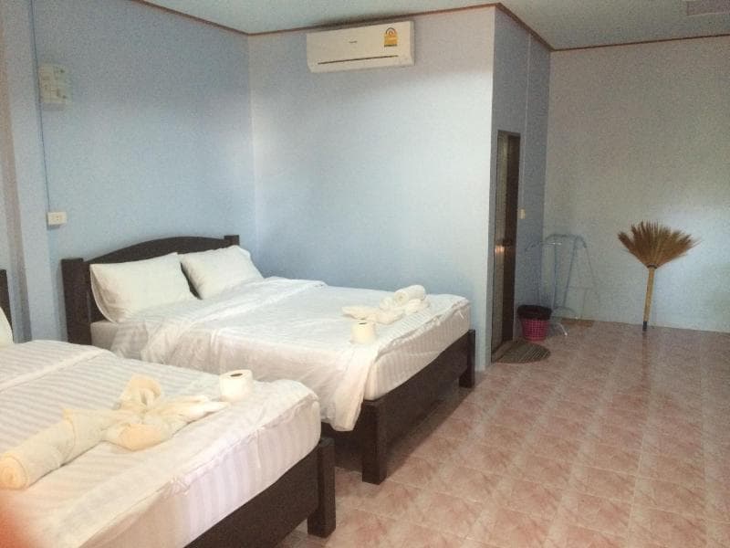 Phupha Bungalow (Adults Only) 4