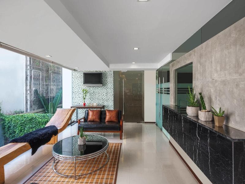 Silom Lofts Luxury Service Apartment 4