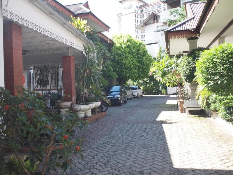 Roongruang Hotel main