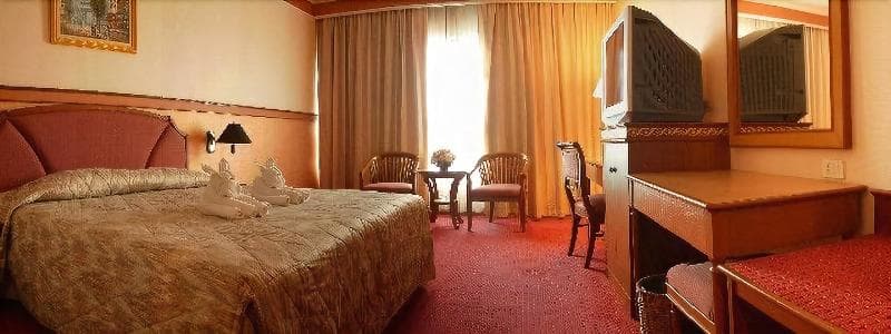 Sakura Grand View Hotel 5