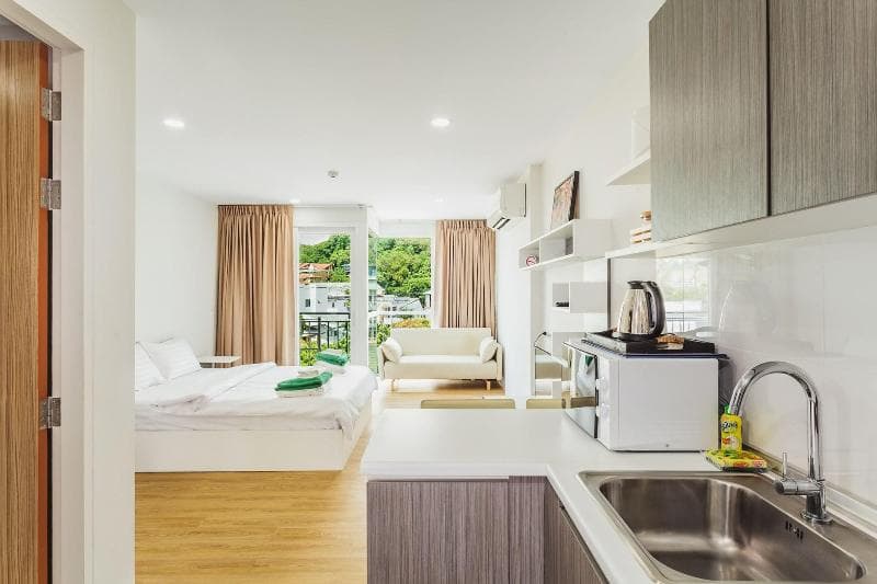 Condo In Kata In Ozone - A604 4