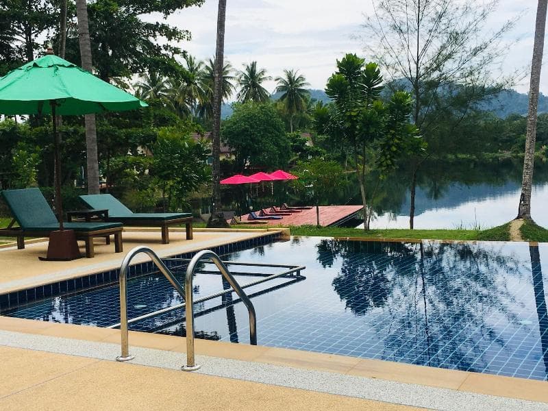 Khao Lak Golden Coconut Resort main
