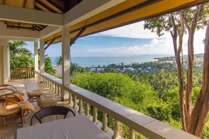 Seaview Paradise Beach & Mountain Villas 3