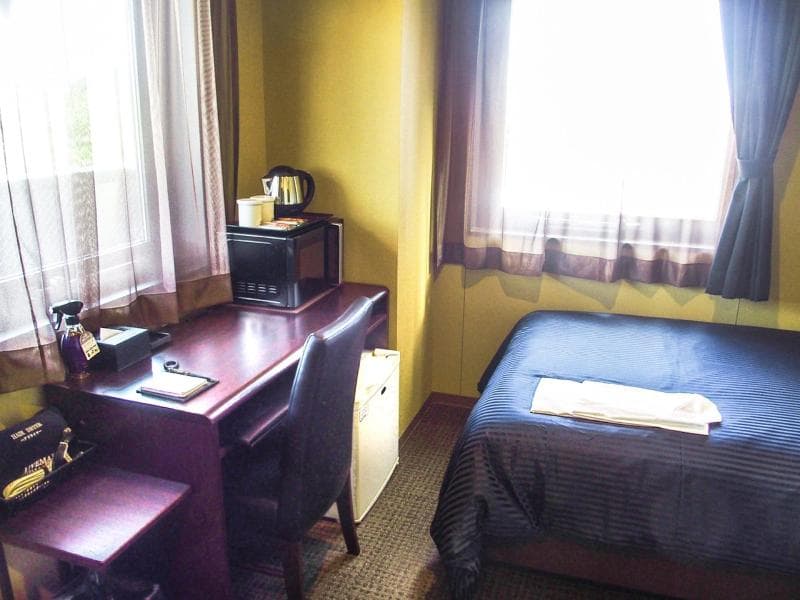 Hotel Livemax Fukuyama-Ekimae 4