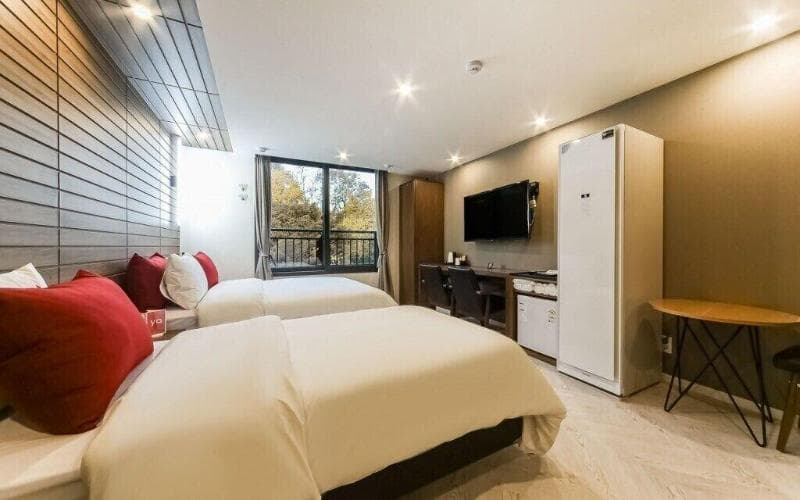 Nampo Bardot Hotel (Adults Only) 3