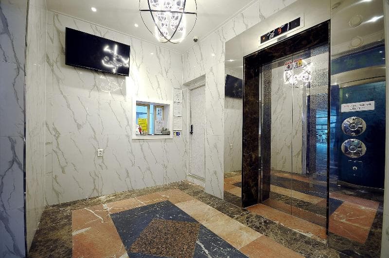 Hotel King photo 1