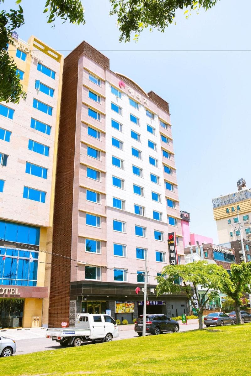 Yeosu Haebeach Hotel 3
