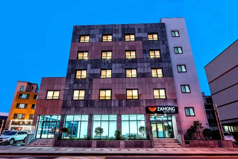 Zamong Hotel 3