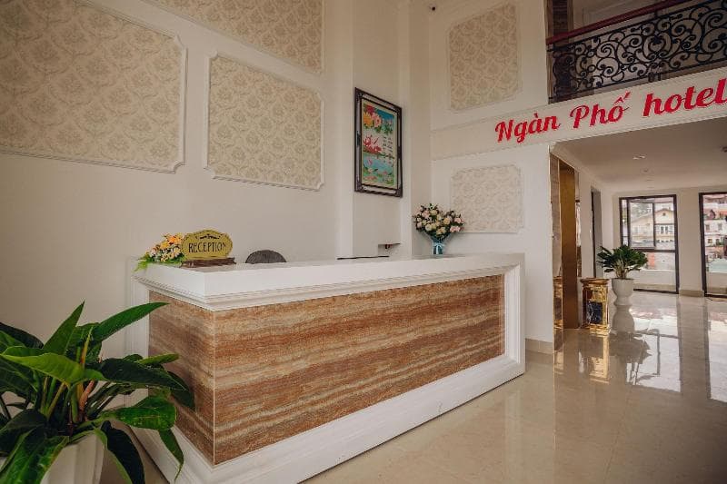 Ngan Pho Studio & Love Hotel 3