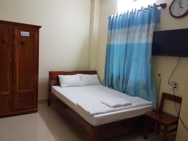Hoang Phung Guesthouse 4