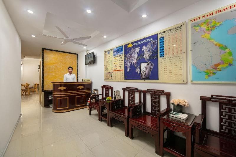 Little Diamond Hotel 2 4