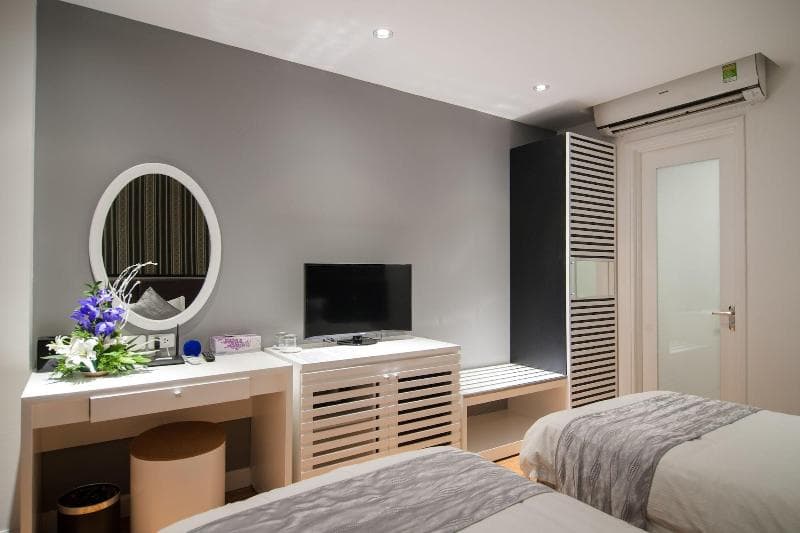 Riverside Boutique Hotel main