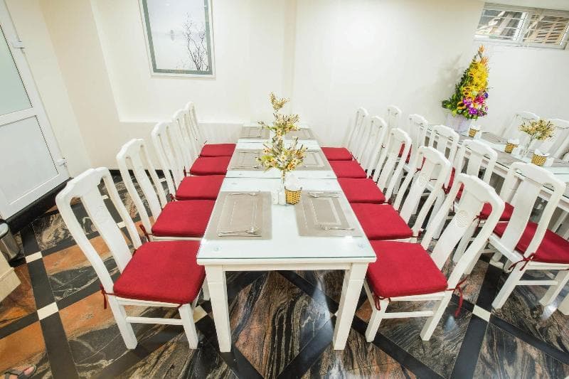 Riverside Boutique Hotel 2