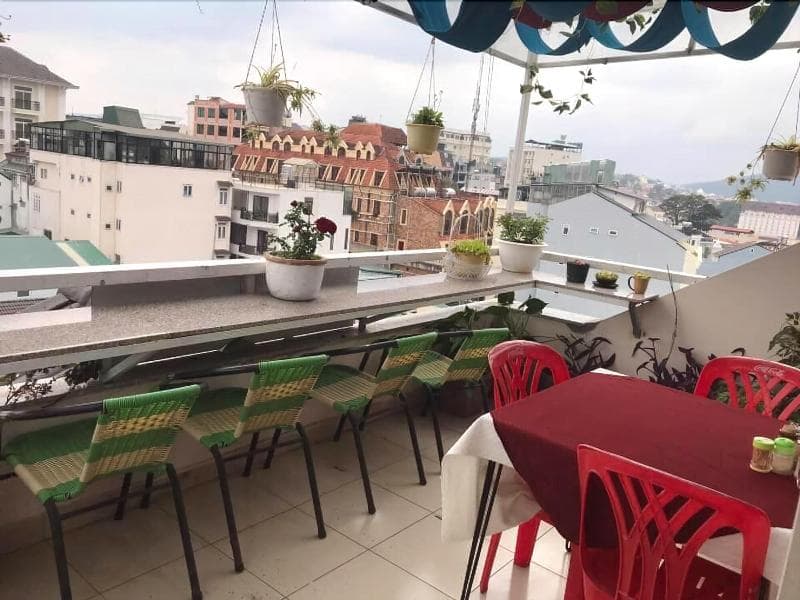 Starhill Hotel 5