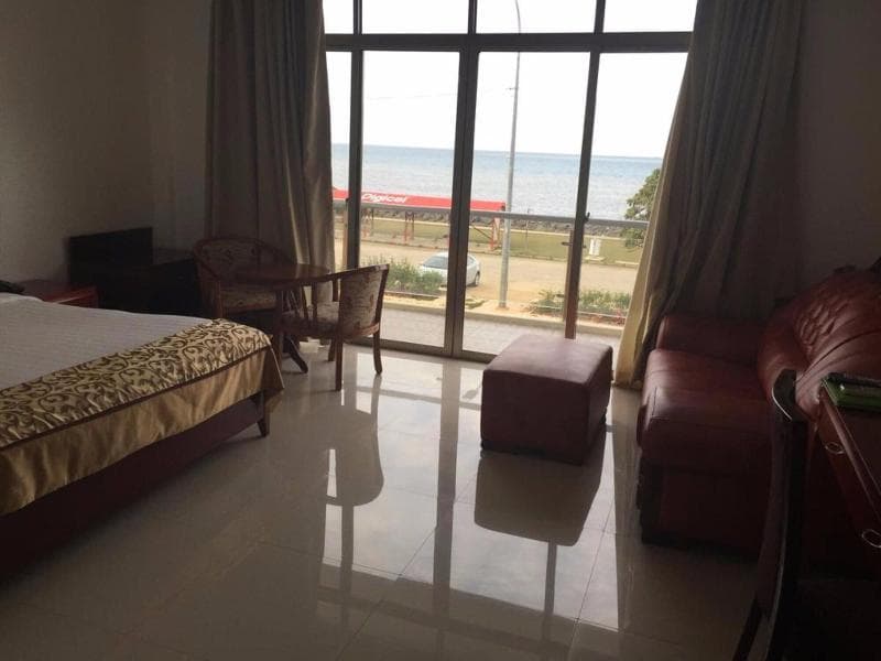 Emerald Hotel 4