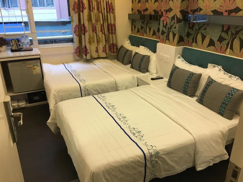 Seasons Hotel Tsim Sha Tsui 3