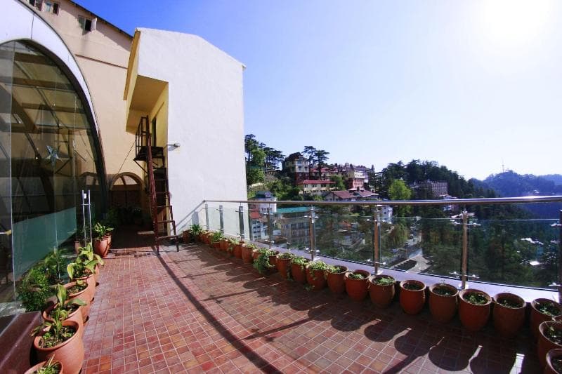Hotel Surya 3