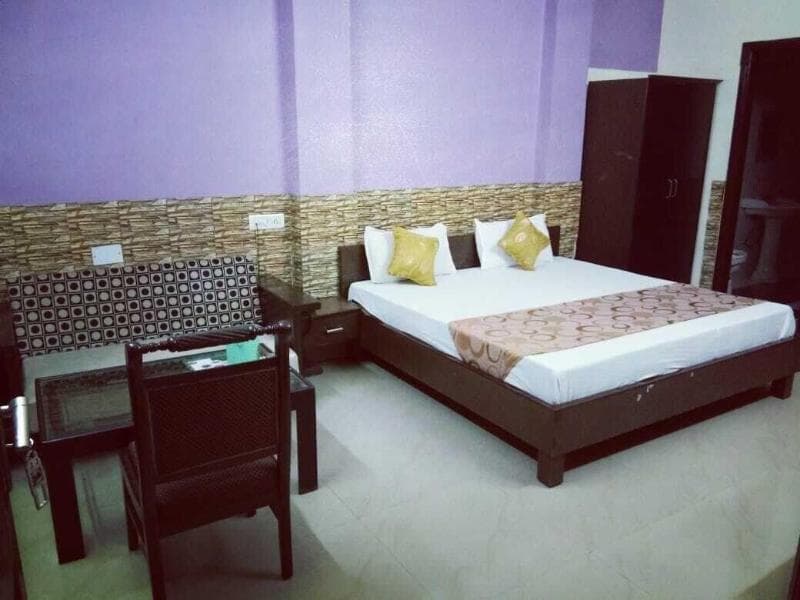 Hotel Krishna Residency main