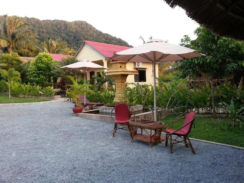 Bird Of Paradise Bungalows 5
