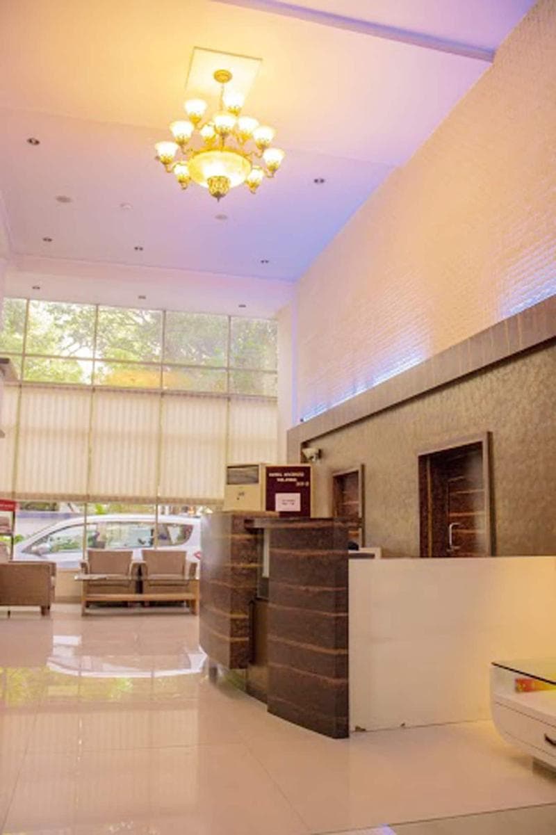 Orchard Hotel 4