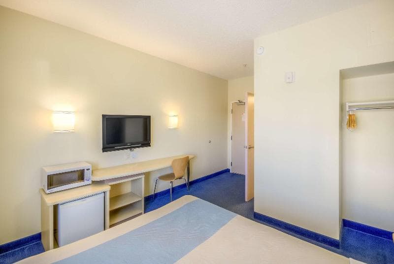 Motel 6 Estevan Sk 3