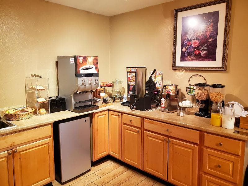 Budget Host Inn Sheridan 3