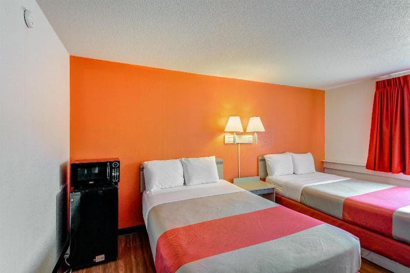 Motel 6 Wichita East photo 1