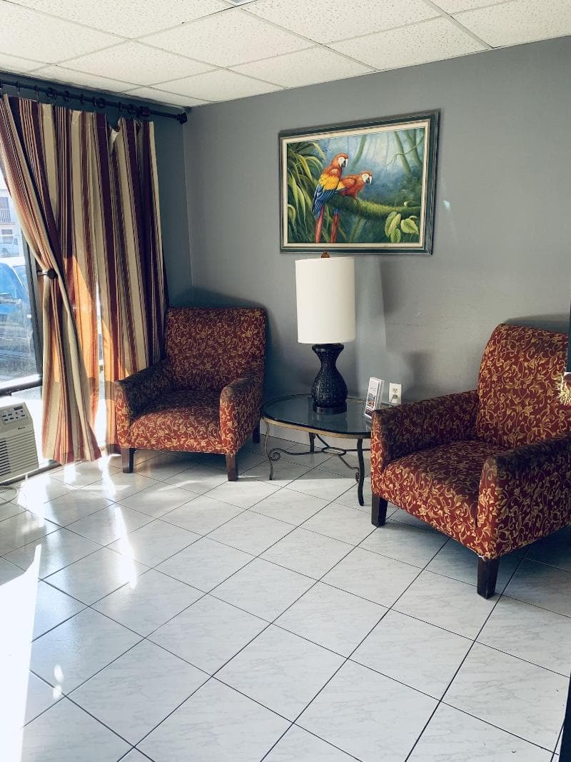 Red Carpet Inn & Suites Kissimmee 4