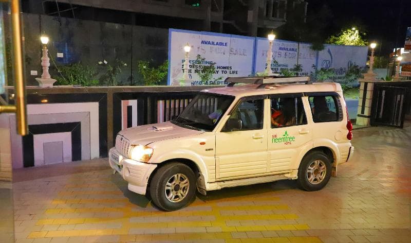 Sai Neem Tree Hotel 2