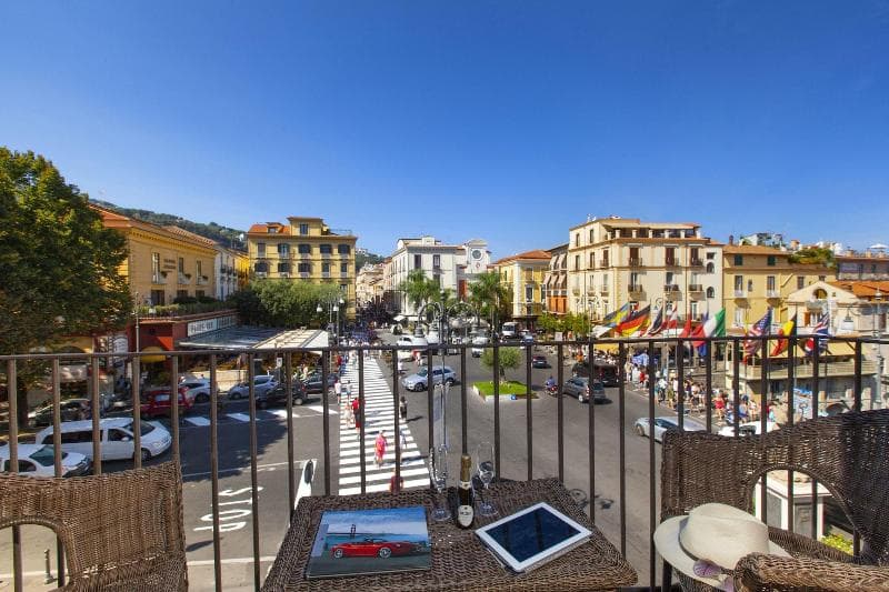 Piazza Tasso 5