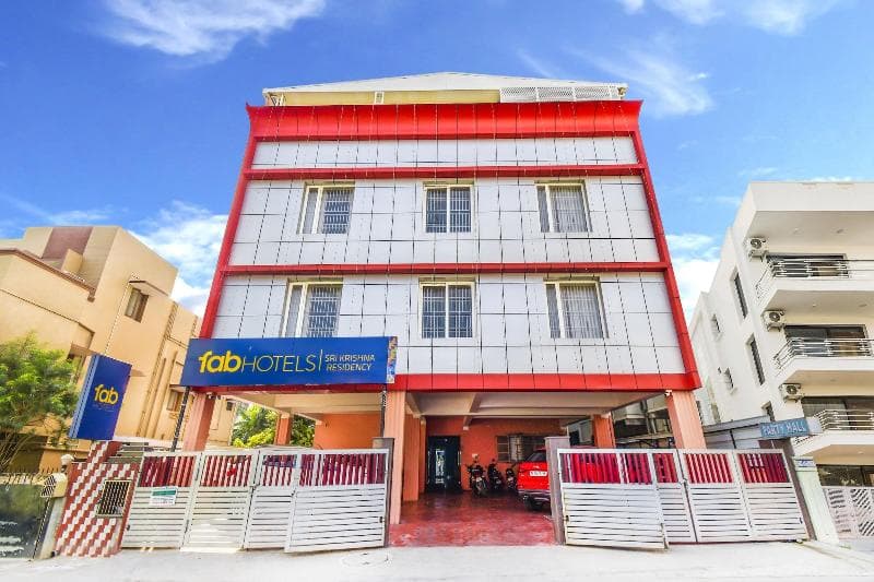 Fabhotel Sri Krishna Residency Airport 4