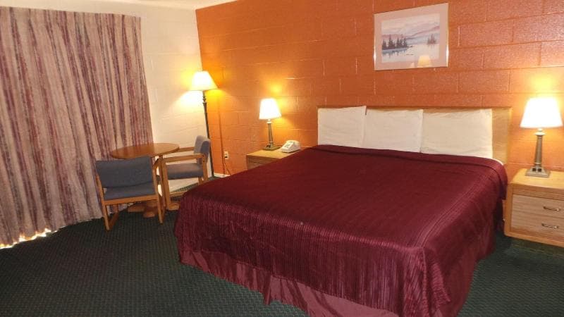 Relax Inn Of Yreka 2