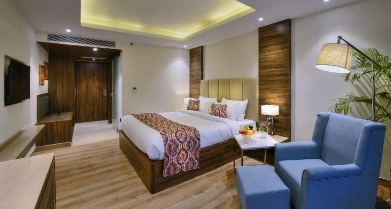 Hotel Royale Regent 4