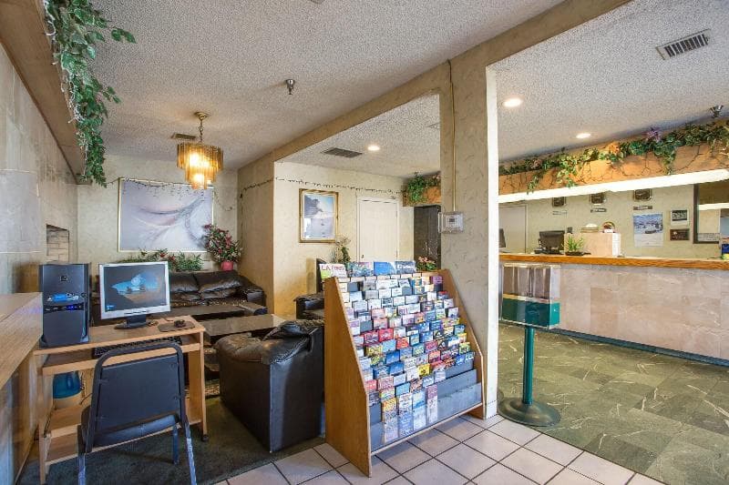 Best Whittier Inn photo 1