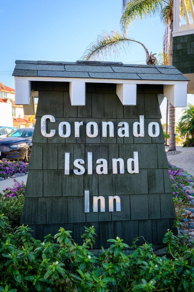 Coronado Island Inn 4
