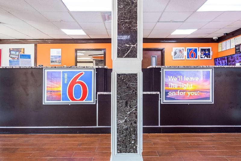 Motel 6 Jonesboro Ga 4