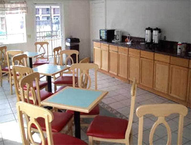 Colony Inn - Buena Park 2