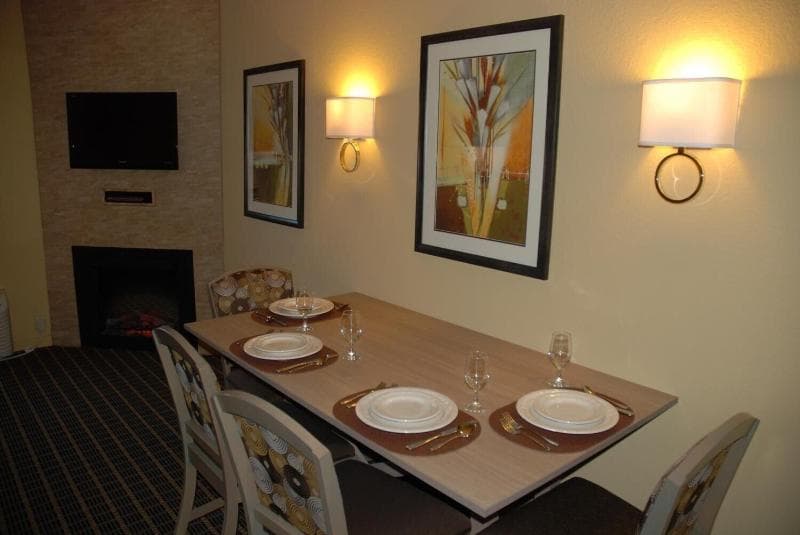 Patriots Inn 3