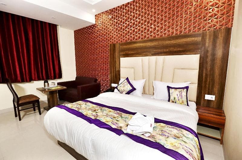 Hotel Smart Suites main