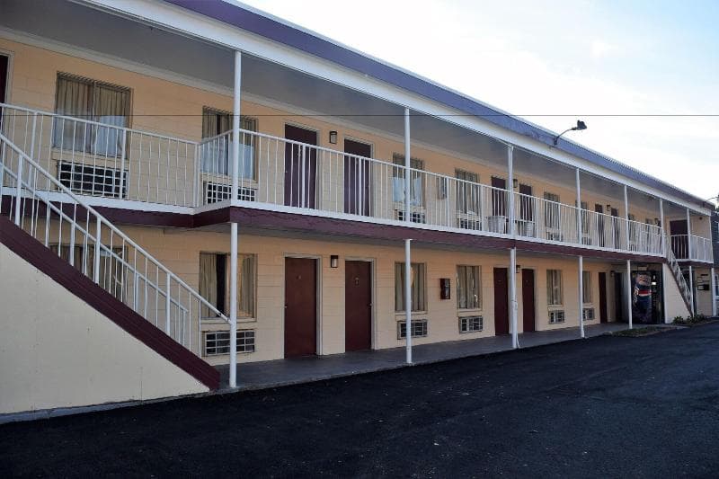 Fort Eustis Inn 4